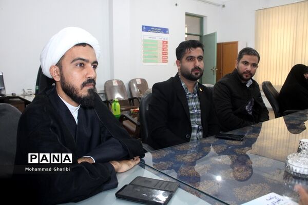 جلسه هم اندیشی سازمان دانش‌آموزی استان بوشهر با اتحادیه انجمن های اسلامی استان بوشهر