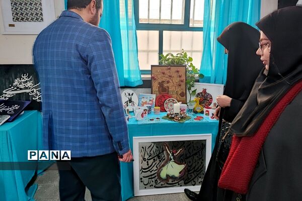 اختتامیه نمایشگاه هفته فرهنگ و هنر در کهریزک