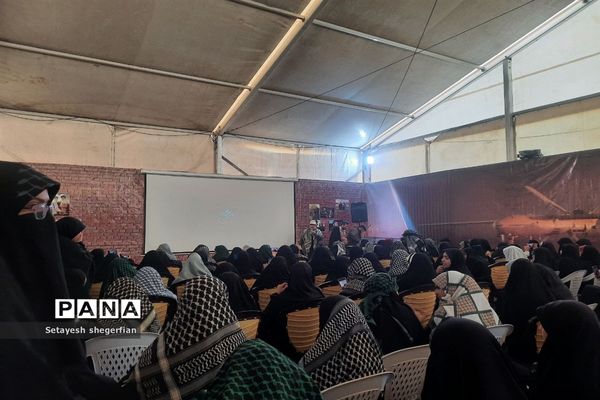 حضور دختران ناحیه ۶ مشهد در اردوی راهیان نور