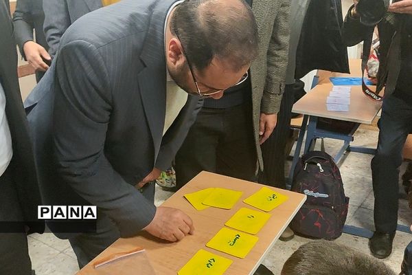 حضور وزیر آموزش و پرورش و مسئولین استانی در افتتاحیه مدارس نوساز شهریار