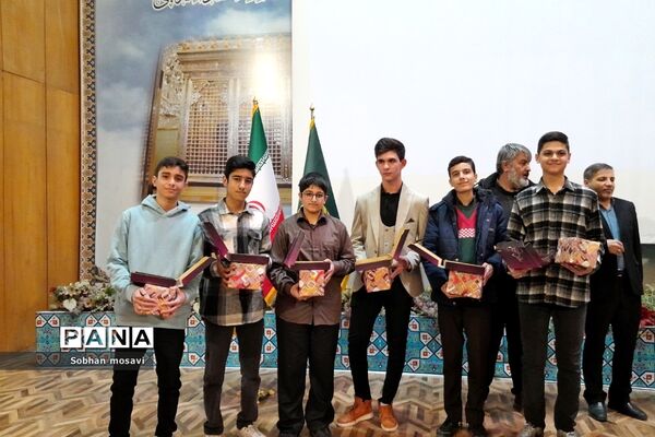 تقدیر از رتبه‌های برترآموزشگاه علامه طباطبایی در ناحیه 2 شهرری