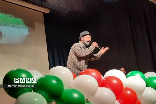 برگزاری جنگ شاد انقلاب در دهه فجر در مهریز