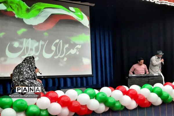 برگزاری جنگ شاد انقلاب در دهه فجر در مهریز
