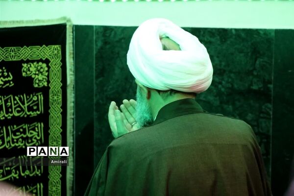 برگزاری میزخدمت به‌مناسبت دهه فجر در قرچک
