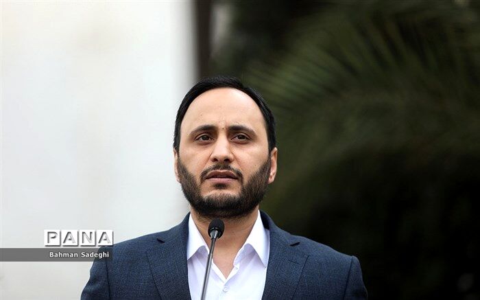 عیدی کارکنان دولت و بازنشستگان تعیین شد