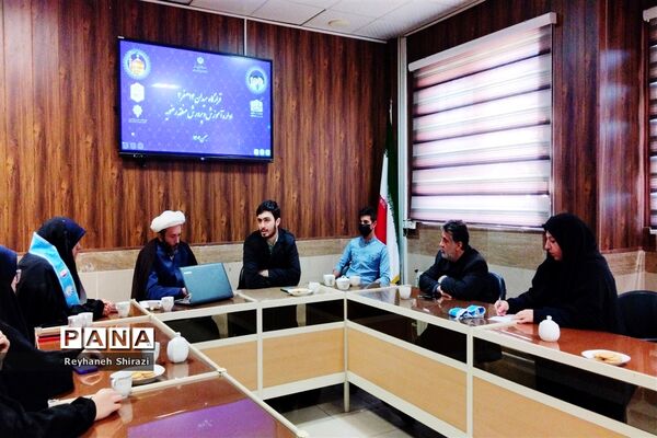نشست دبیران قرارگاه ۱۴صفر۲درآموزش و پرورش منطقه رضویه