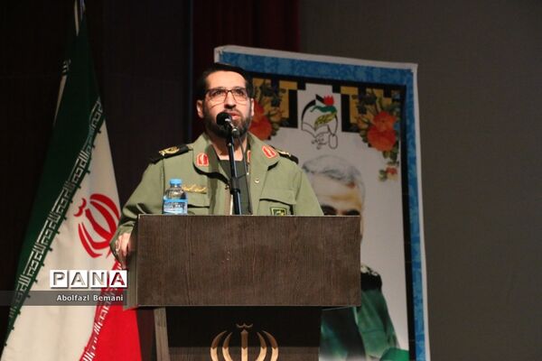 همایش تجلیل از دست‌اندرکاران اردوهای راهیان نور دختران در قم-1