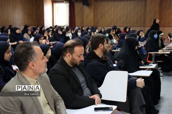 نمایشگاه فرهنگ و هنر