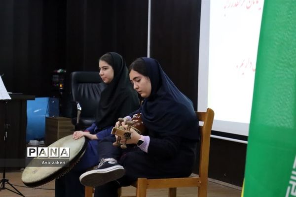 نمایشگاه فرهنگ و هنر