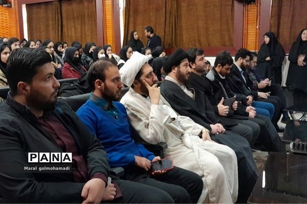 دومین جشن تکلیف سیاسی برای رای اولی ها در ورامین