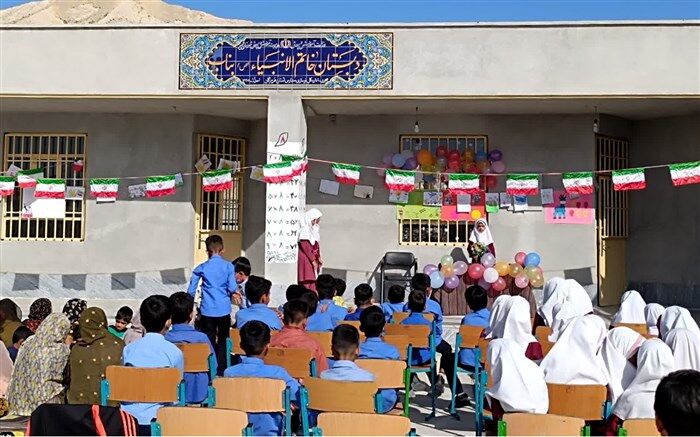 جشن انقلاب در روستای بناب برگزار شد/ فیلم