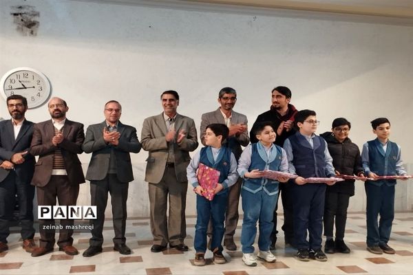 مراسم اختتامیه جشنواره فرهنگی و هنری در کاشان