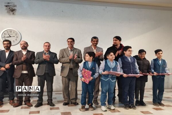 مراسم اختتامیه جشنواره فرهنگی و هنری در کاشان