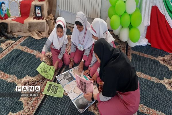 دانش‌آموزان بافقی پای‌کار انقلاب