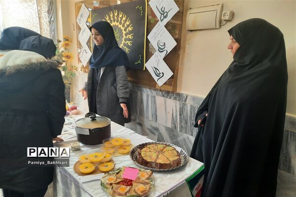 جشن  پیروزی انقلاب اسلامی  در مدارس تربت جام