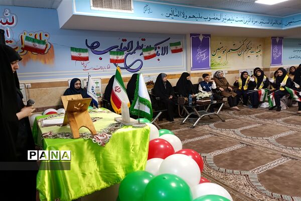 برگزاری مانور یاوران انقلاب در دبیرستان دخترانه متوسطه اول شهید محمدرضا خشکباری شهرستان قدس