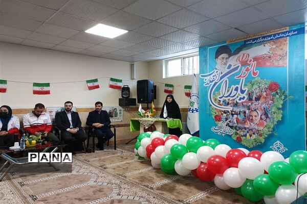 برگزاری مانور یاوران انقلاب در دبیرستان دخترانه متوسطه اول شهید محمدرضا خشکباری شهرستان قدس