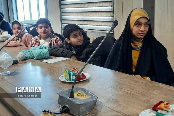 کارگاه نویسندگی برای دانش‌آموزان، در دماوند