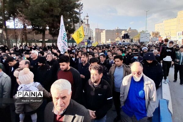 برگزاری مراسم تشییع پیکر مبارک شهید مدافع حرم در بهارستان 2