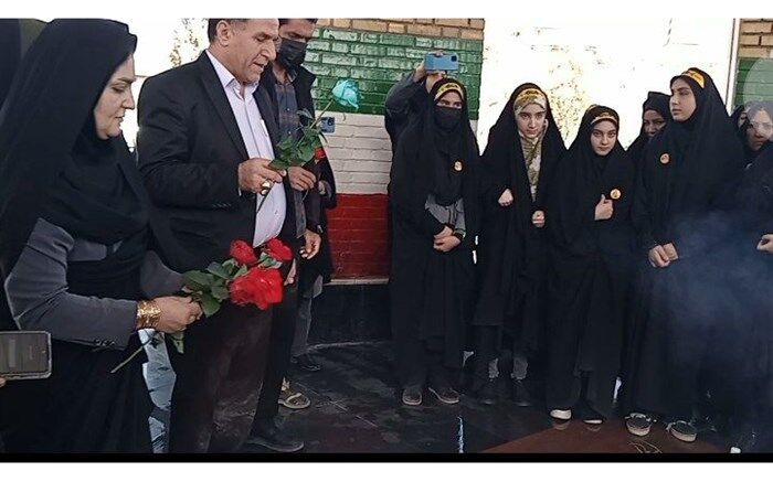 غبارروبی مزارشهدای گمنام در کوهدشت