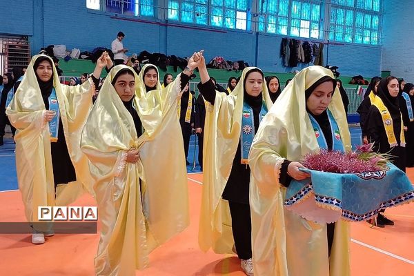 مانور یاوران انقلاب دانش‌آموزان شهرستان ورامین