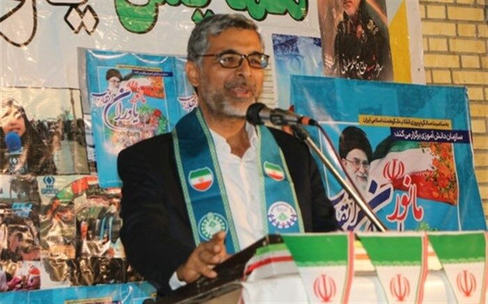 تشکل‌های دانش‌آموزی نقش محوری در مدرسه دارند