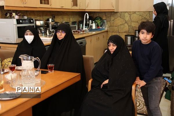 تقدیر از خانواده شهدا در فشافویه