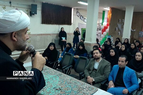 آیین افتتاحیه مدارس انقلاب ناحیه۲ بهارستان