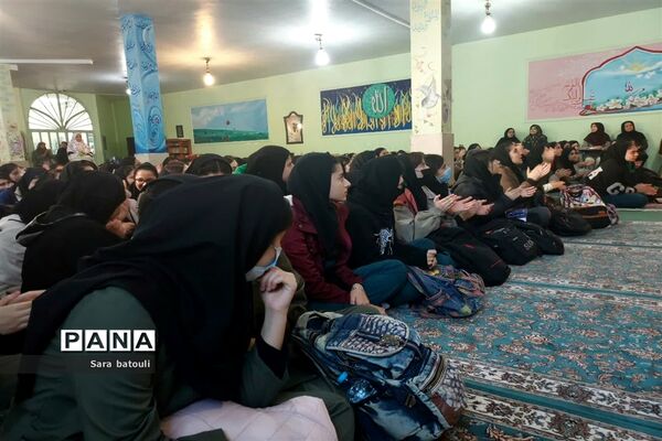 برگزاری جشن عید مبعث و ۲۲ بهمن در منطقه ۱۸ تهران