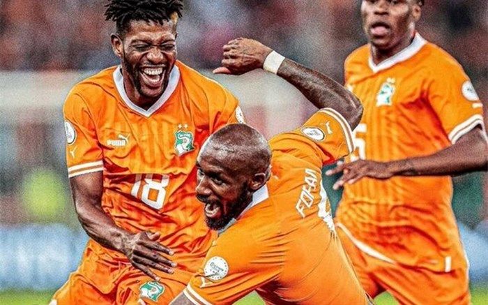 کشتی نیجریه به ساحل عاج رسید