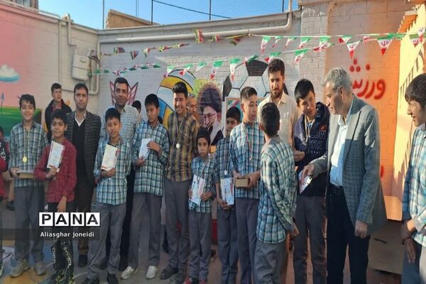 برگزاری جشن عید مبعث حضرت محمد مصطفی(ص) در شهرستان پیشوا