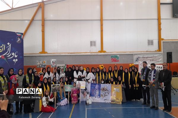 مراسم یاوران انقلاب دختران ناحیه ۷ مشهد
