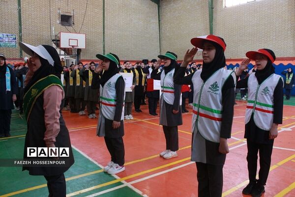 مانور یاوران انقلاب در بهارستان دو