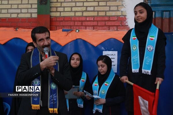 مانور یاوران انقلاب در بهارستان دو