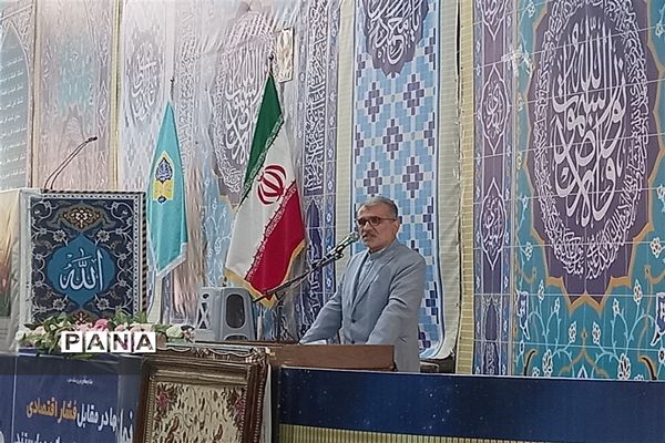 میز خدمت در نمازجمعه شهرستان قدس به‌مناسبت دهه فجر در شهرستان قدس