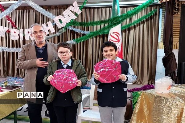 جشنواره فرهنگی ورزشی دهه فجر دبستان تربیت منطقه دو تهران