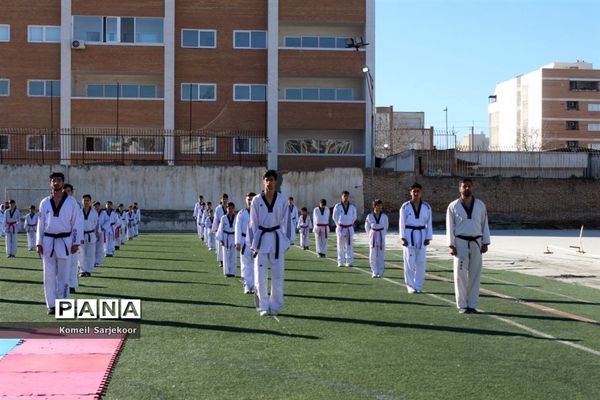 همایش تکواندو کاران در شهرستان گنبد