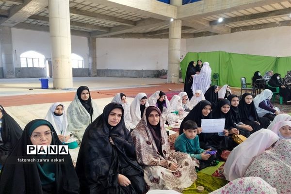 اقامه نماز جمعه در گلوگاه