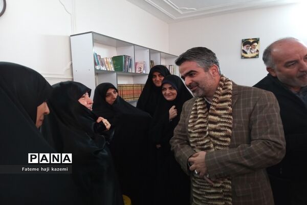 آیین افتتاح و بهره‌برداری سرای محله قلعه‌سین در شهرستان پیشوا