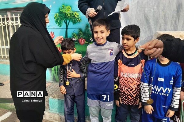 فینال مسابقات جام شهید سلیمانی در دبستان شهید بهشتی یک ناحیه یک شهرری