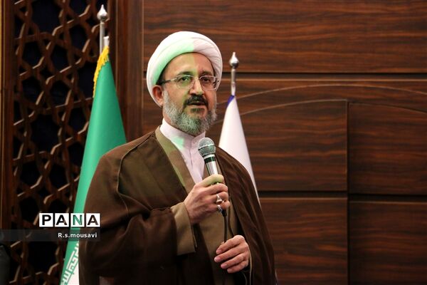 جشن گرامیداشت ایام الله دهه فجر در دانشگاه قم