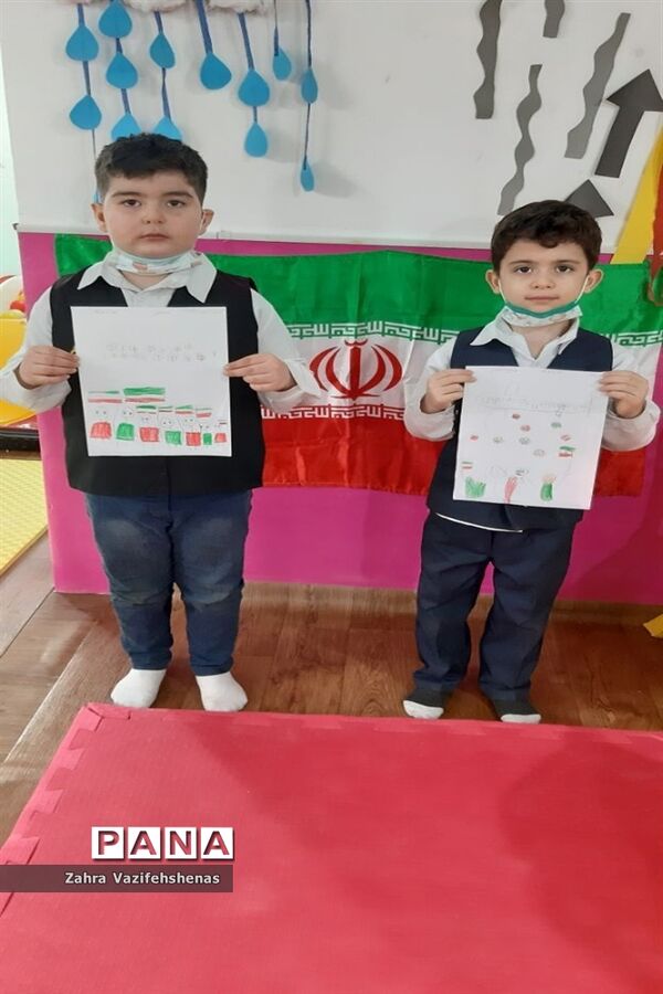 جشن انقلاب و ۲۲ بهمن در مهد کودک گل‌های هستی شهرستان شیروان