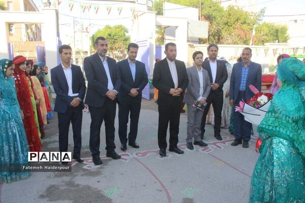 نمایشگاه تولیدات هنرستان‌های فنی حرفه‌ای و کار دانش استان بوشهر