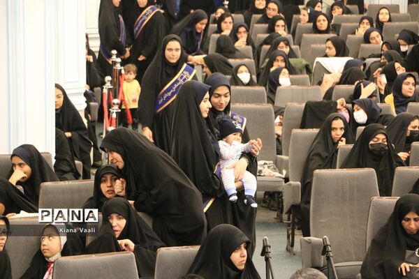 یادواره «پدران آسمانی» در دبیرستان شاهد نجمیه قم-2