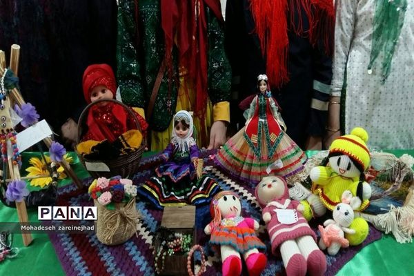 جشنواره اقوام و ملل در دبیرستان شهید زهره‌وند قرچک