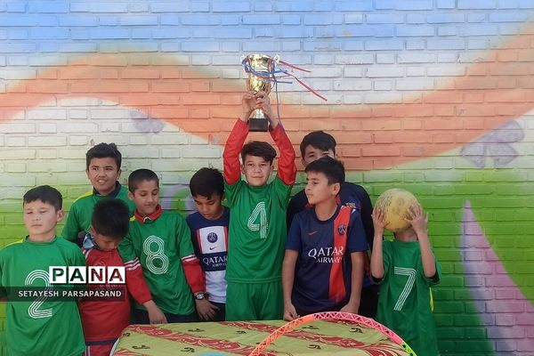 حال و هوای مدارس منطقه کهریزک در دهه فجر