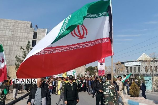 خروش مردم فشافویه در جشن پیروزی انقلاب اسلامی