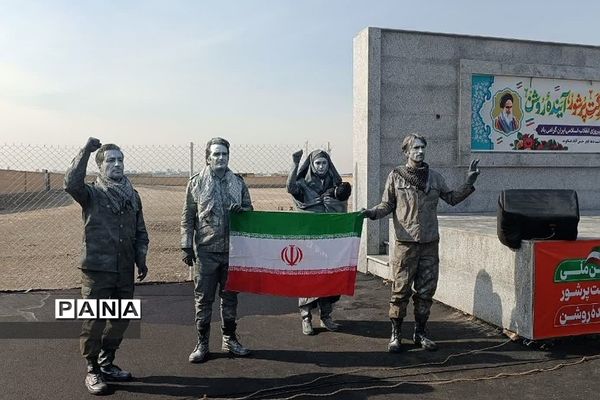 خروش مردم فشافویه در جشن پیروزی انقلاب اسلامی