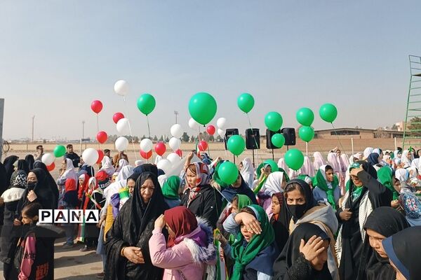 خروش مردم فشافویه در جشن پیروزی انقلاب اسلامی