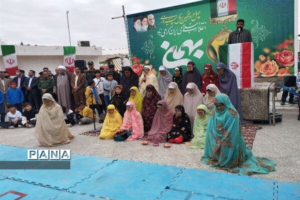 موج وحدت مردم حاجی‌آباد در راهپیمایی ۲۲ بهمن